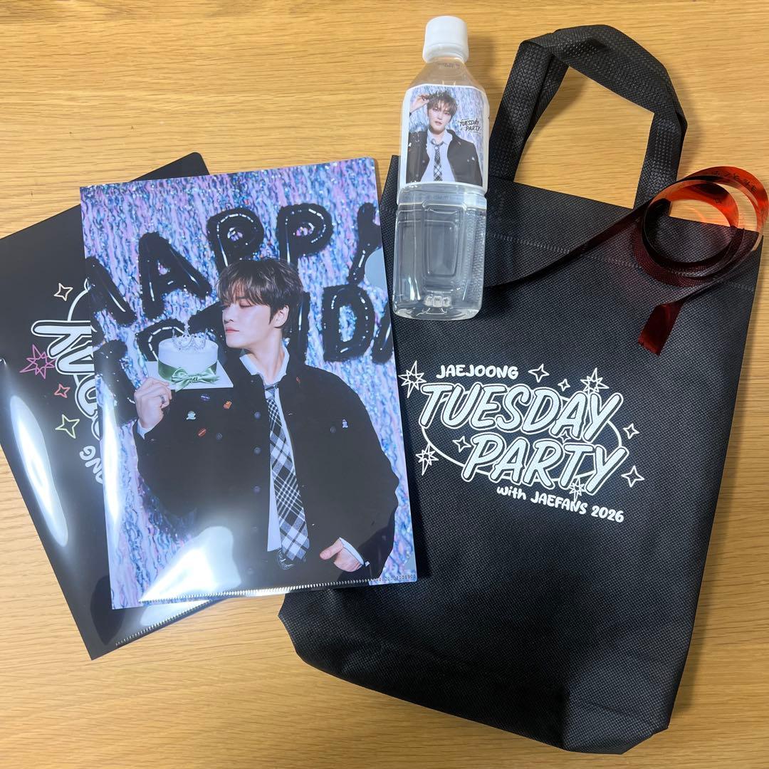 ジェジュン TUESDAY PARTY アプグレ 特典 銀テープ付き - メルカリ