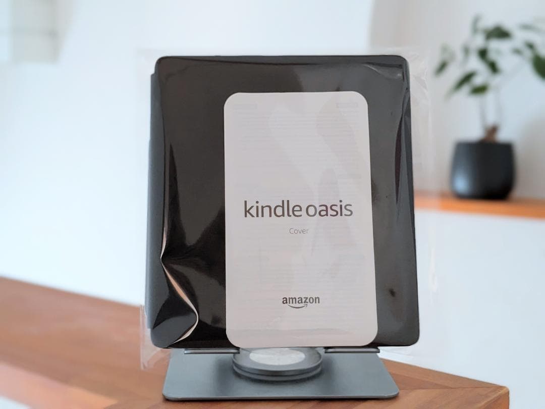 T*R様 超美品 Kindle Oasis 第10世代 32GB 広告無 純正レ Kindle Oasis 第10世代 色調調節ライト搭載 32GB 広告なし Kindle
