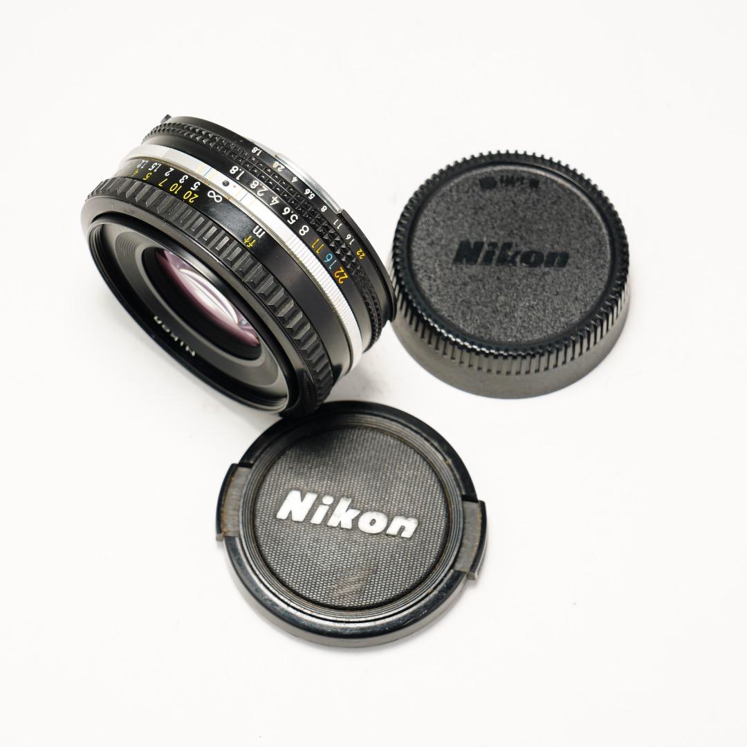 【極美品】動作◎ Nikon Ai-s Nikkor 50mm f1.8 871 Amazon.com : Nikon Ai-S 50mm f1.8 : Electronics
