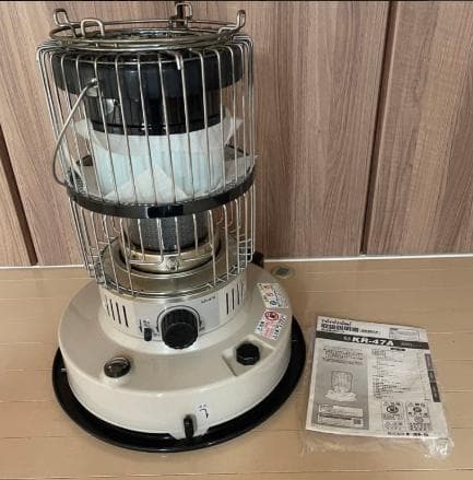 石油ストーブ トヨトミ KR-47A-W ホワイト 五徳 メーカー箱付き - メルカリ