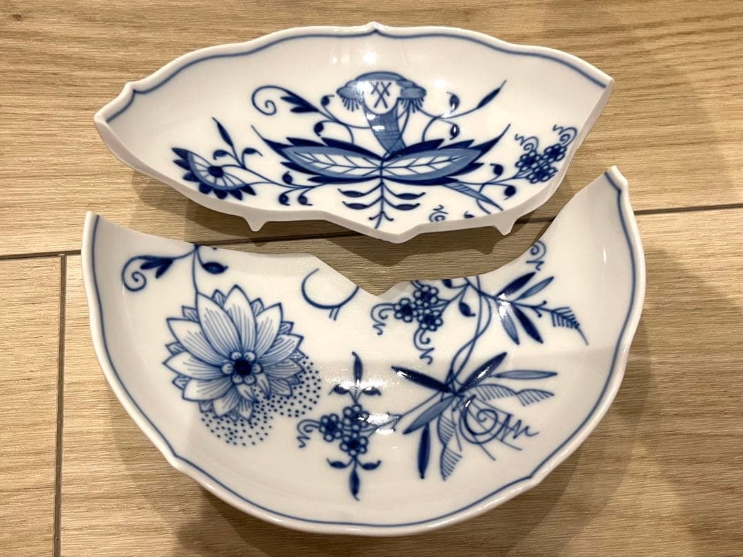 マイセン ブルーオニオンのお皿 割れあり - メルカリ