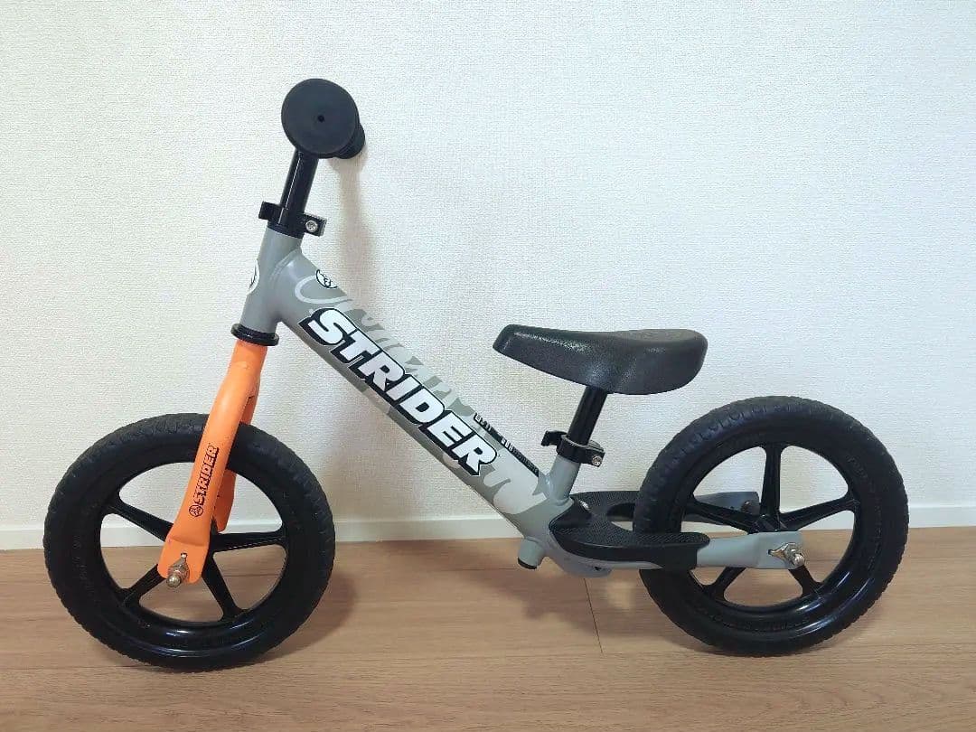 STRIDER〈限定〉神山隆二モデル 12インチ グレー/オレンジ STRIDER〈限定〉神山隆二モデル 12インチ グレー/オレンジ - メルカリ