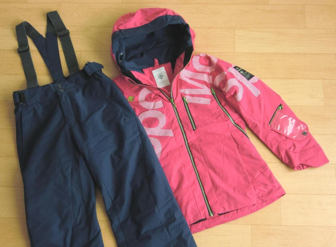 ■■送料無料■デサント■MOVESPORT■女性用スキーウエア上下■M■■ MOVESPORT DESCENTE デサント スキーウェア 上下セット INSULATED SUIT