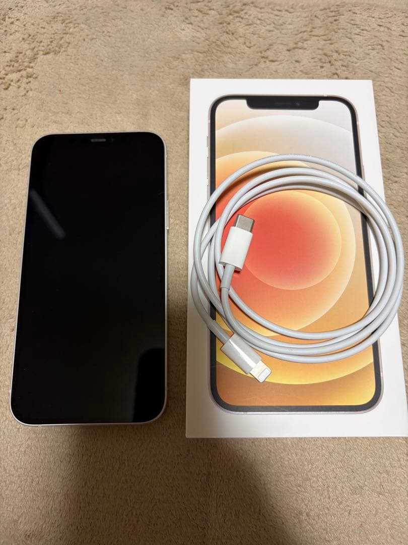 iPhone12 ホワイト 128GB 付属品付き ムスビー｜「新品未使用」SIMフリー iPhone 12 128GB ホワイト MGHV3J