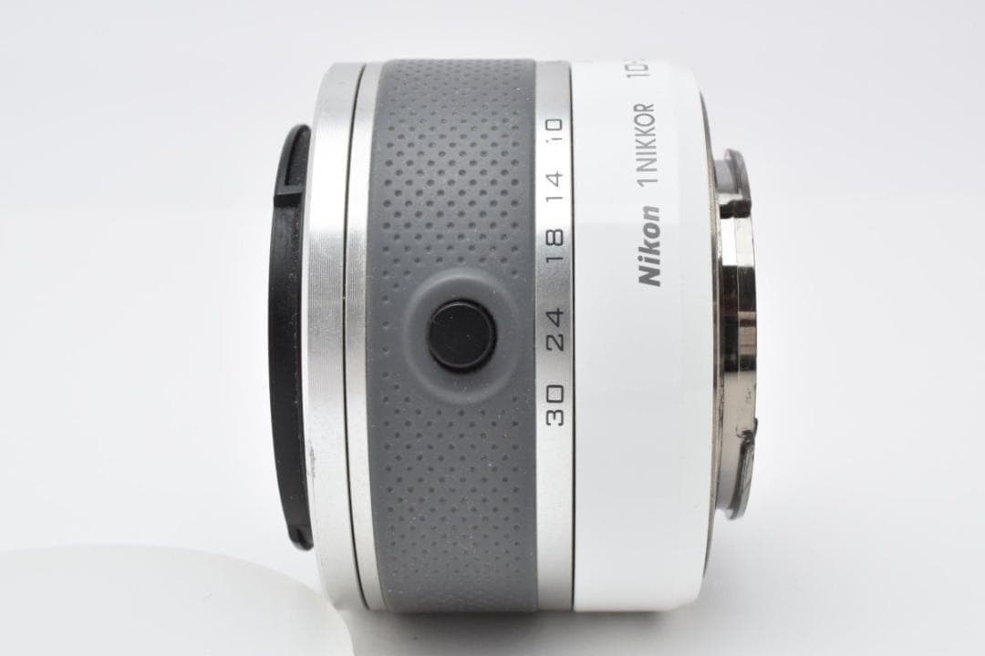 Nikon 1 NIKKOR 10-30mm F3.5-5.6 VR レンズ