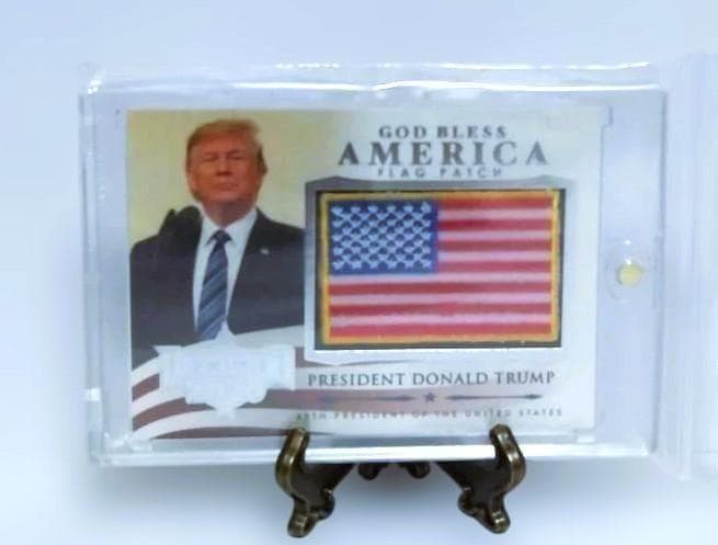 ドナルド・トランプ大統領のアメリカ国旗パッチカード | Shop at
