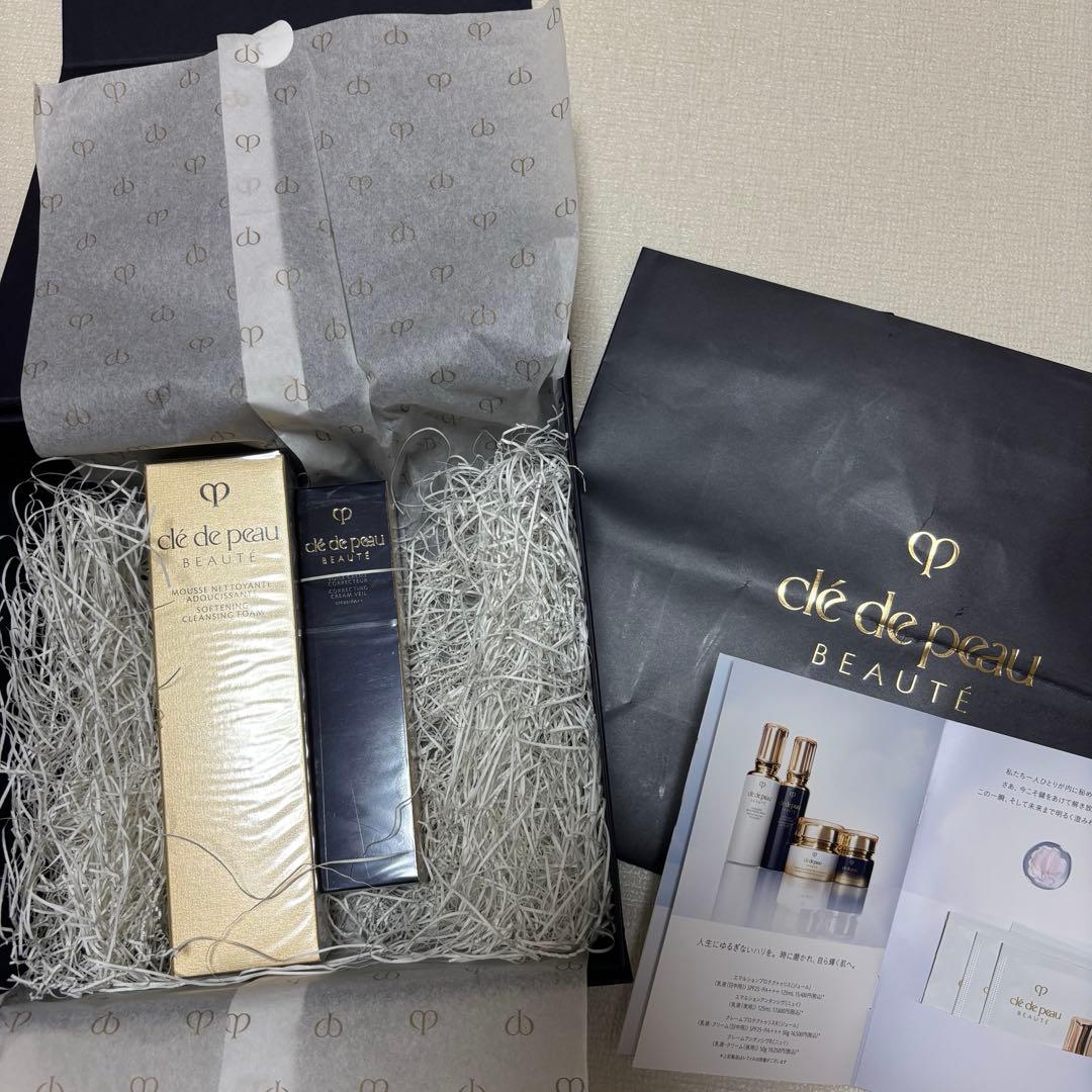 【新品未開封】クレ・ド・ポー ボーテ ヴォワールコレクチュールn 洗顔 おまけ付 ヴォワールコレクチュールn HOLIDAY 2025 / クレ・ド・ポー ボーテ