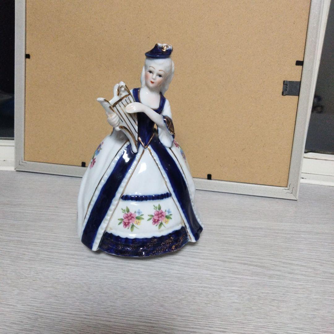 オルゴール ハープを弾く女性 曲「虹の彼方に」 - メルカリ