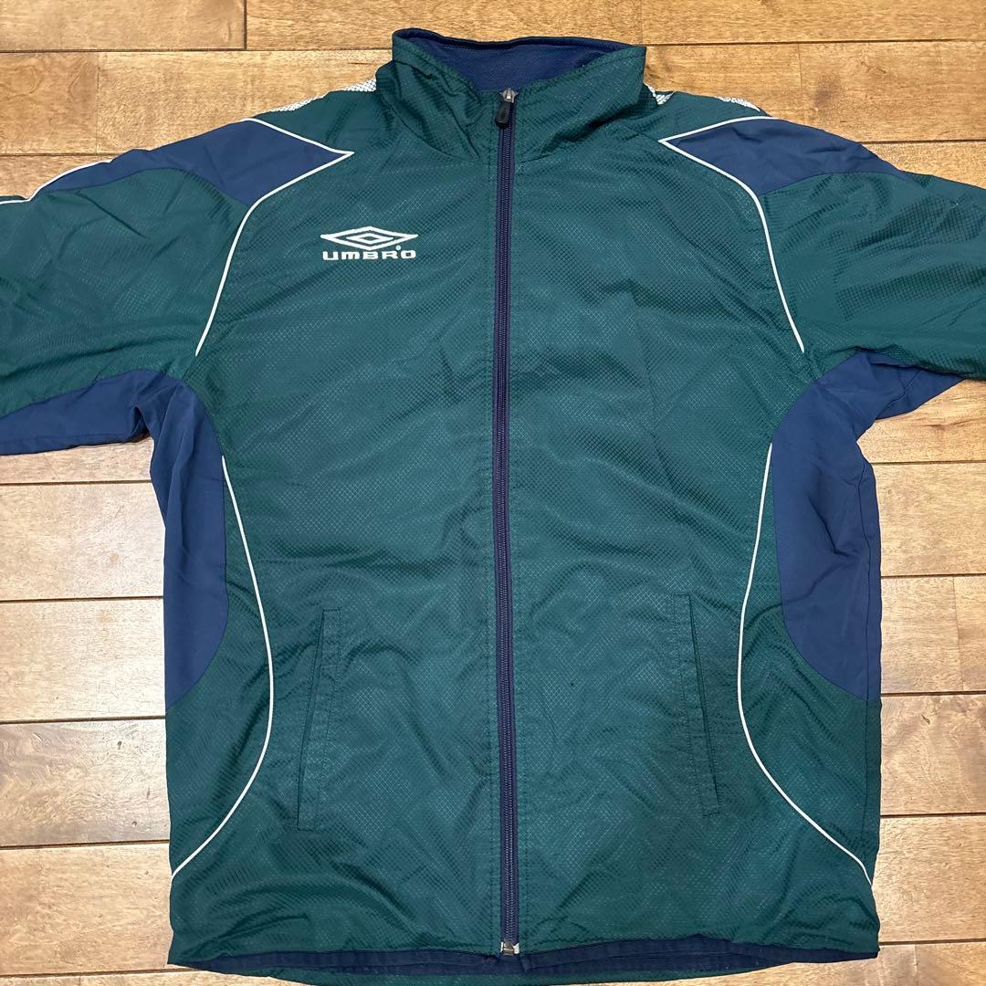 90s アンブロ ピステ上下 中綿 セットアップ 裏起毛 白タグ M - メルカリ