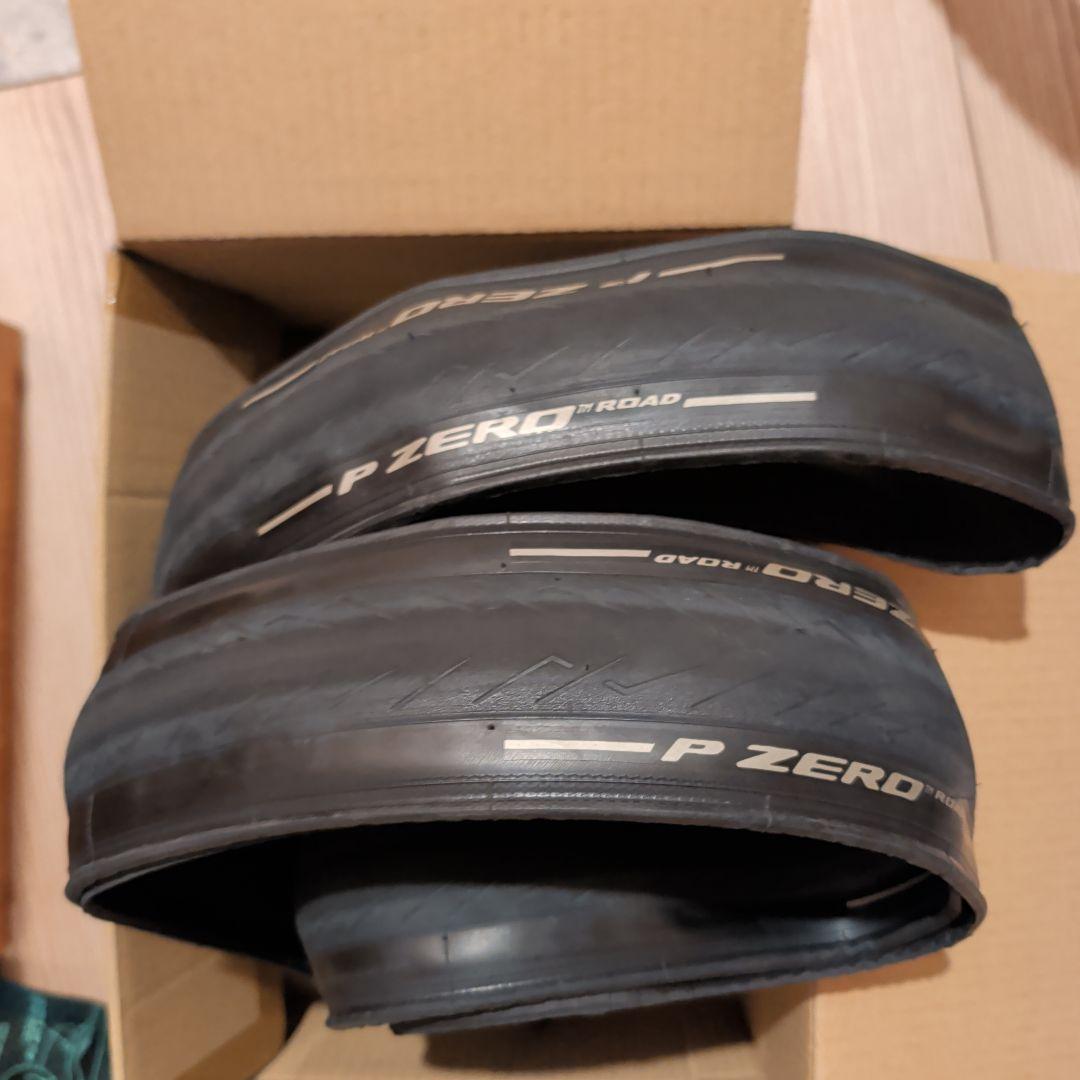 PIRELLI P ZERO ROAD 32c クリンチャー Amazon.com : Pirelli P Zero Road 32-622 (700 x 32c) Bicycle Tires