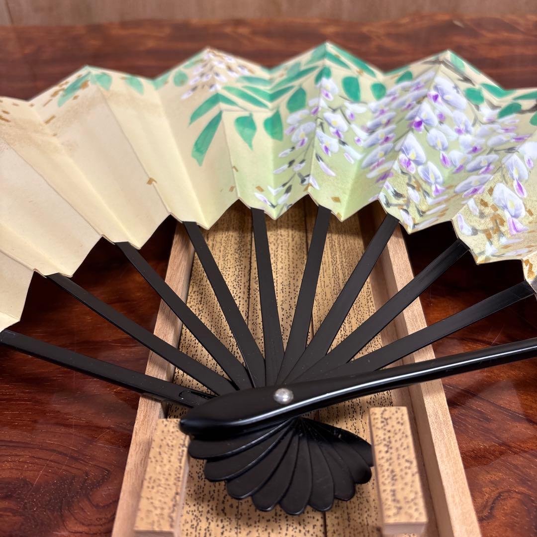 舞扇子 紫の花と緑の葉 o0114o15