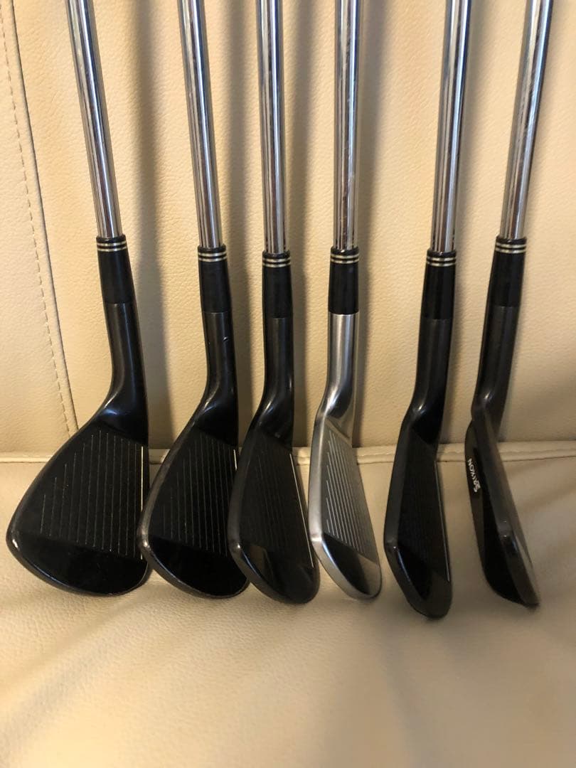 【送料込み】希少スリクソン Z945 ブラック 《 数量限定品 》アイアン