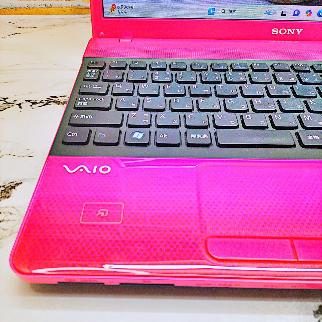 レアなピンク❤️ノートパソコン❣️Core-i5☘️爆速SSD✨Blu-ray