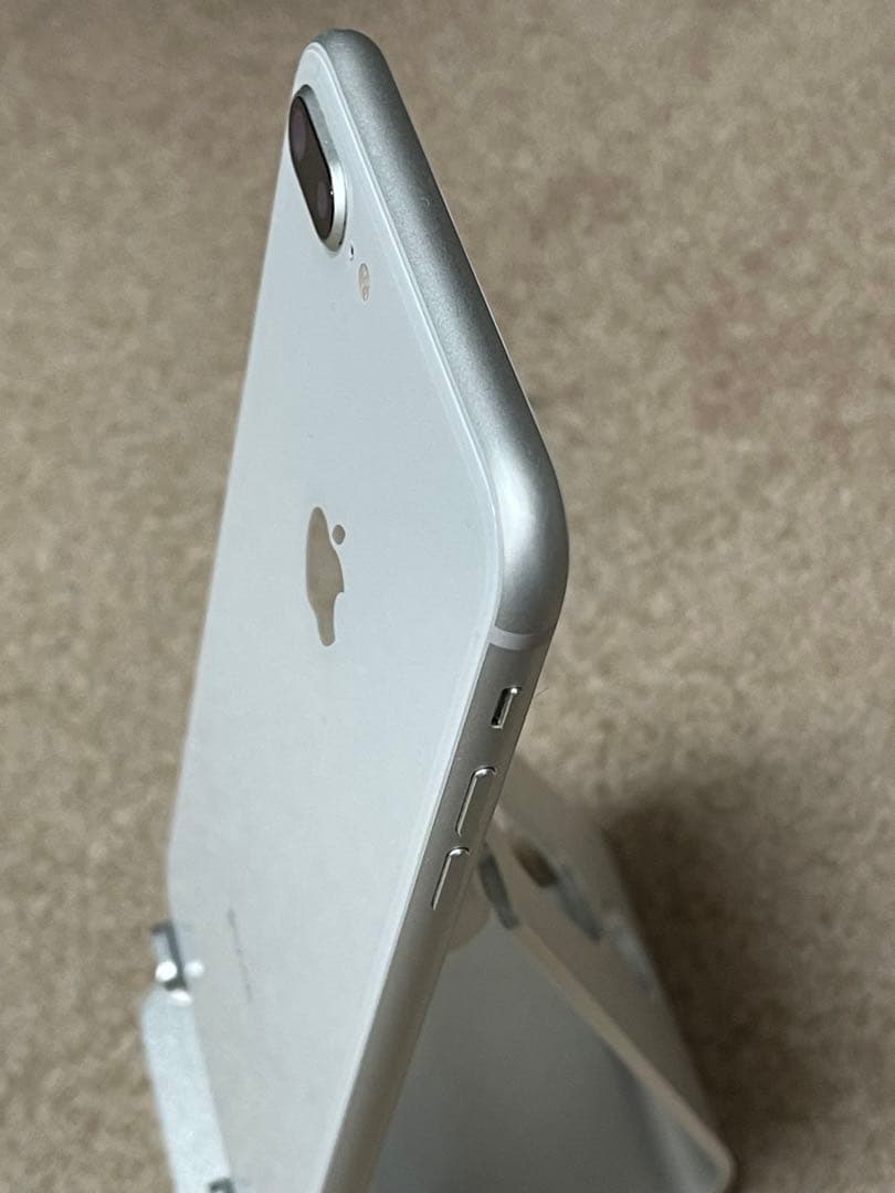 iPhone 8 Plus Silver 64 GB SIMフリー+フィルム - スマートフォン本体