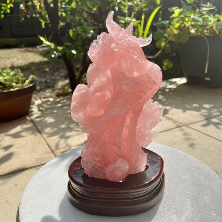 ローズクォーツ 鳳凰/牡丹 置物 ローズクォーツ 鳳凰 ブラジル産 台付き 風水 運気 金運 財運