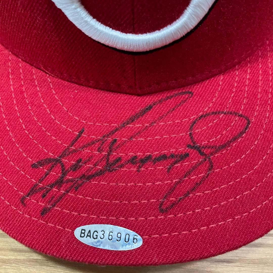 ケン・グリフィーJr 直筆サイン入りキャップ UD証明書付 - メルカリ