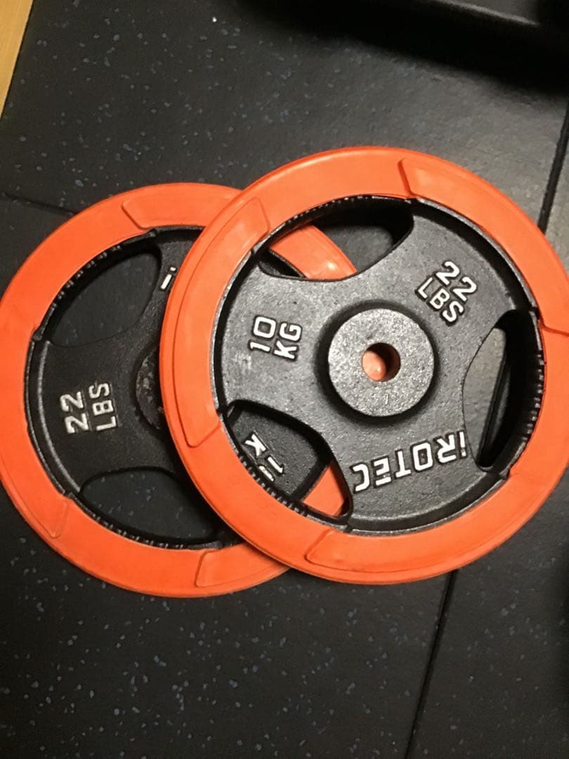 IROTECダンベルプレート 10kg 22lbs ラバ付き 2枚セット - メルカリ