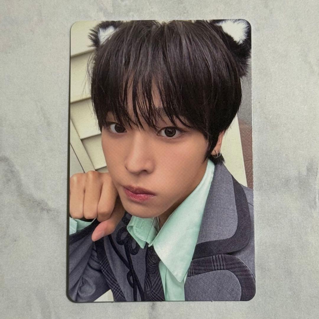 NCT WISH ソウルコン MD レイヤードTシャツ リク トレカ - メルカリ