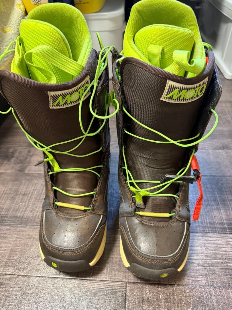 BURTON スノーボードブーツ ブラウン/グリーン - メルカリ