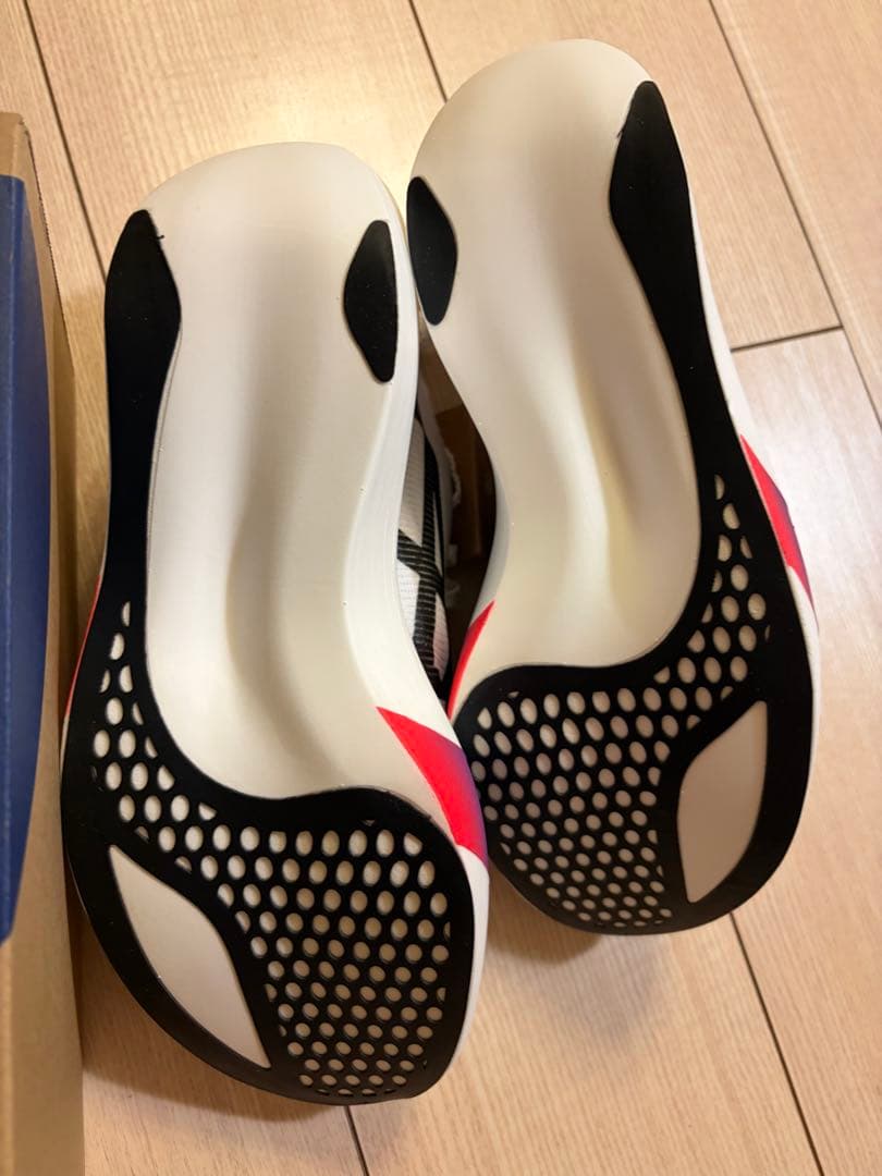 ASICS SPEED RAY 25.5cm （新品未使用）