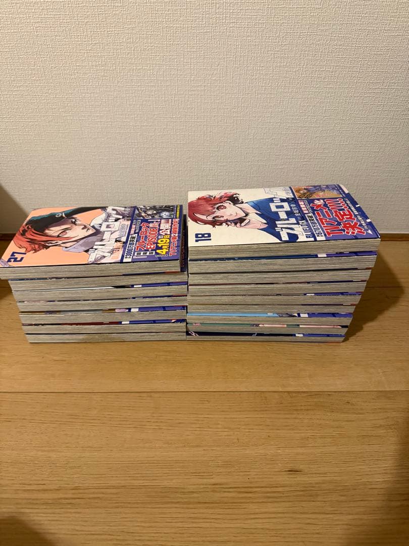 ブルーロック 18巻〜33巻 新品同様 一度読んだだけ