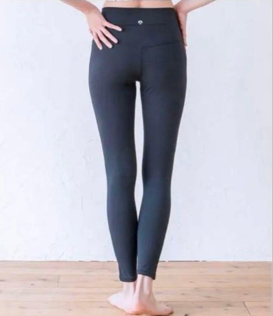 LAVA SUKALA ヨガパンツ ベーシックレギンス Sサイズ ネイビー - メルカリ