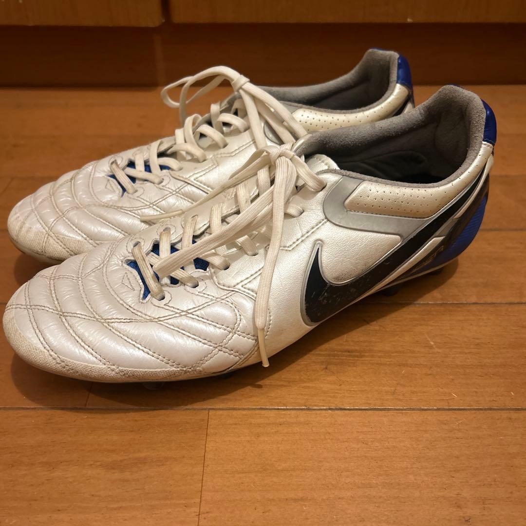 ナイキ ティエンポ スーパーリゲラ III HGE AF NIKE ナイキ ティエンポ スーパーリゲラ III HGE AF(ホワイト×ブラック