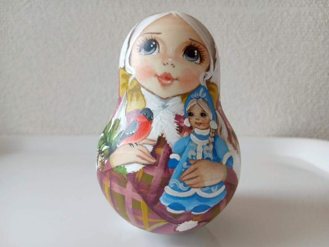 【CBT025】9cm級 おきあがりこぼし(大) スベトラーナ　雪娘