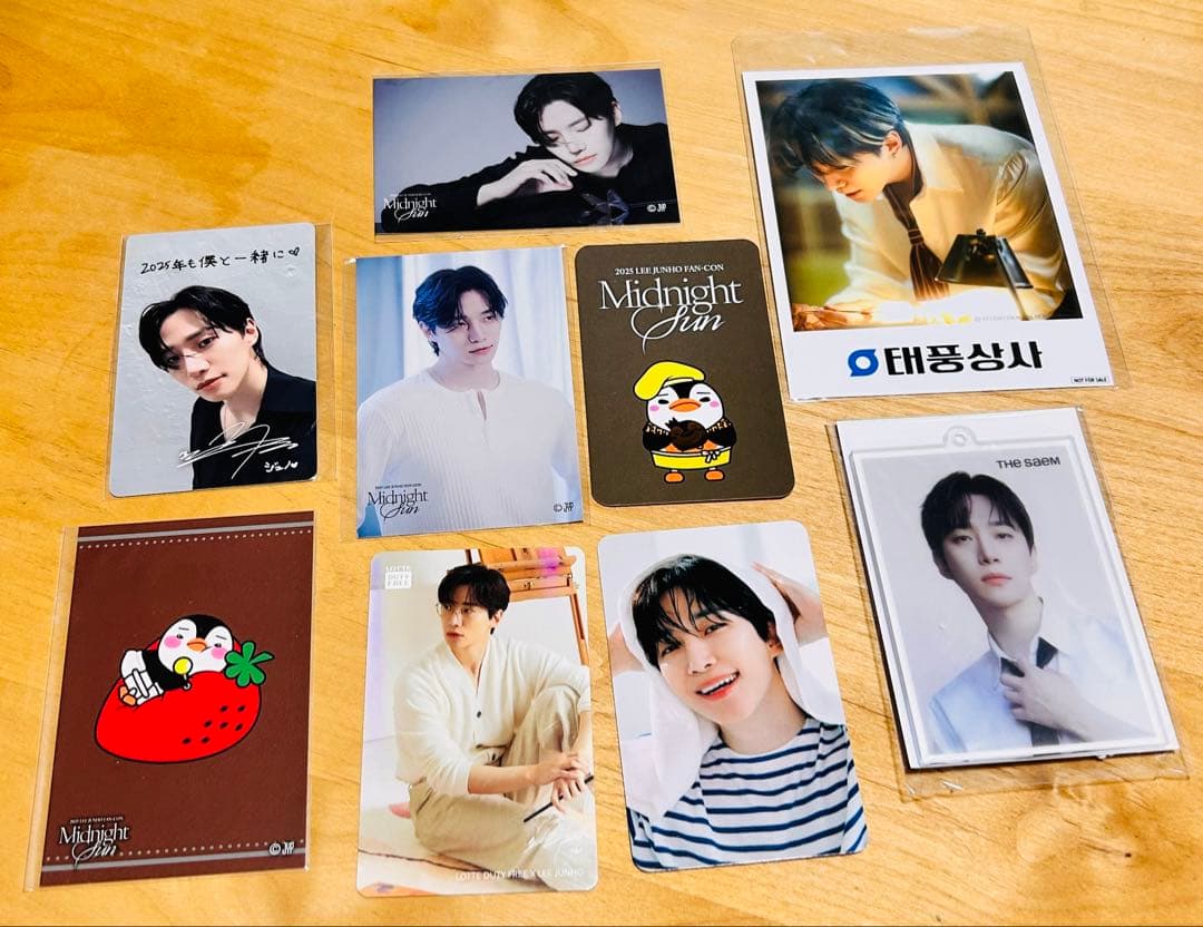 2PM ジュノ 公式ステッカー他 - メルカリ