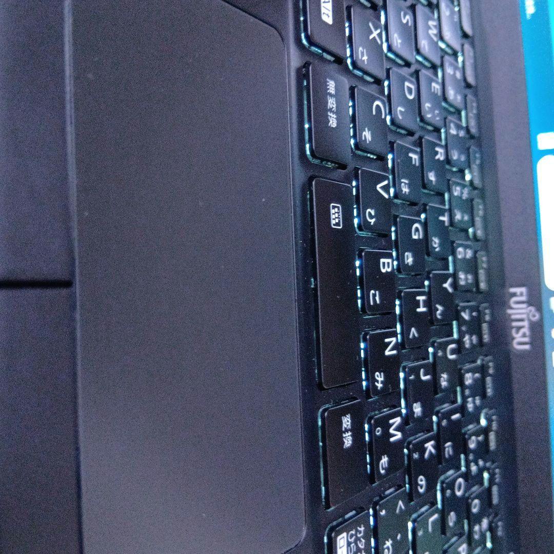 D① 富士通 FMVU3901TD U9311/HW - メルカリ