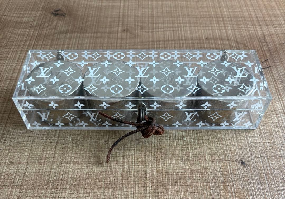 レア】ルイ・ヴィトン クリアボックス キャンドル収納 ノベルティ