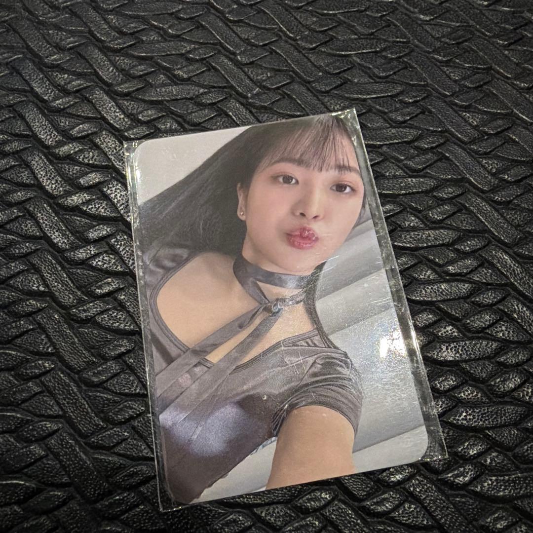 即購入◉ イェリ トレカ - メルカリ