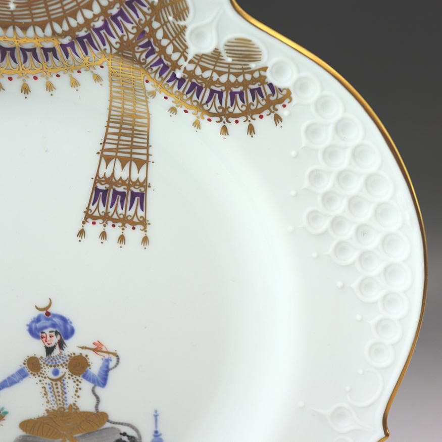 マイセン 千夜一夜物語 アラビアンナイト 飾り皿 「美女に果物篭を渡す