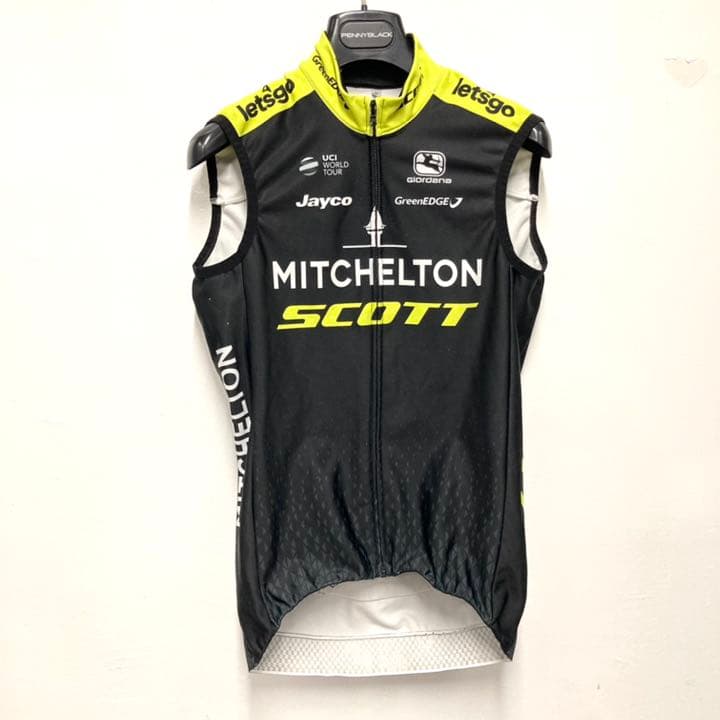 SALE 選手支給品 ミッチェルトンスコット Gシールドジレ へ - メルカリ