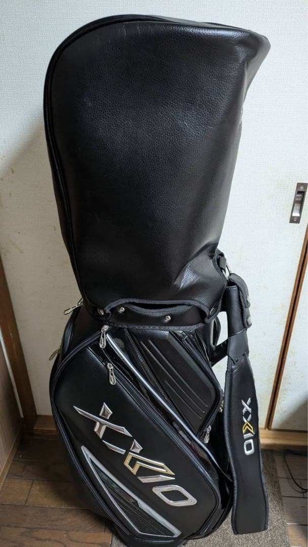 XXIO ゴルフキャディバッグ 黒 - メルカリ