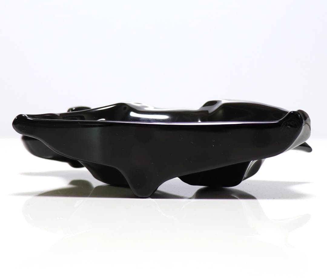 バカラ 大型ブラッククリスタルガラス製フィギュリン 18.5cm1kg 漆黒の犬