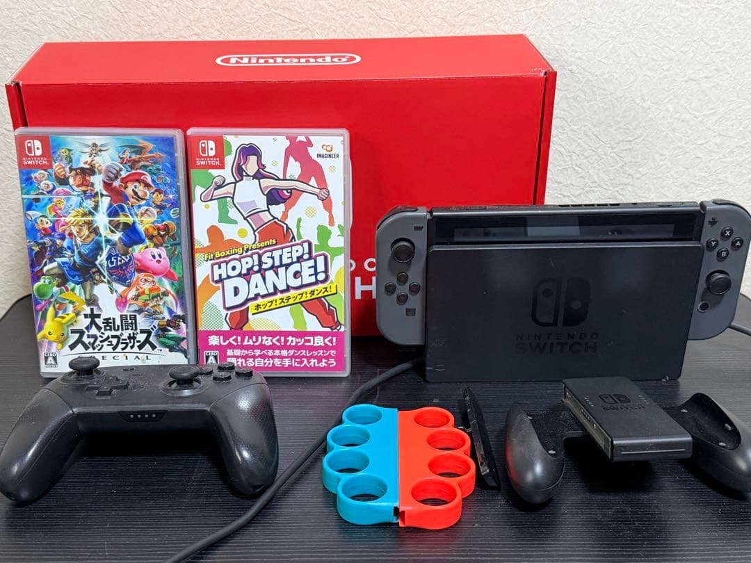 Nintendo Switch 本体 ゲームソフト プロコン グリップ付き グリップコントローラーfor Nintendo Switch”に新たなカラバリ（クリア