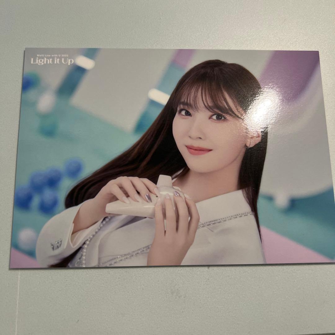 NiziU Light it Up マユカ ラントレ2枚組 - メルカリ