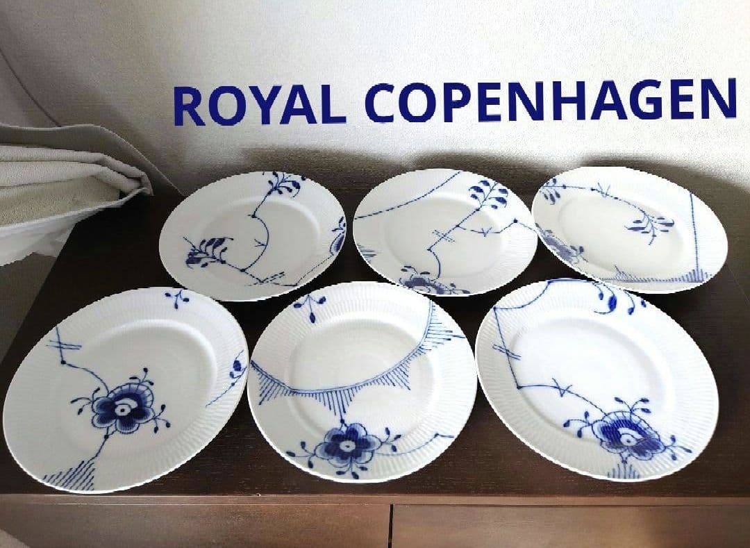 【ロイヤルコペンハーゲン】メガ プレート 22cm 6枚セット ブルーフルーテッド メガ プレート 22cm|ロイヤル コペンハーゲン 公式