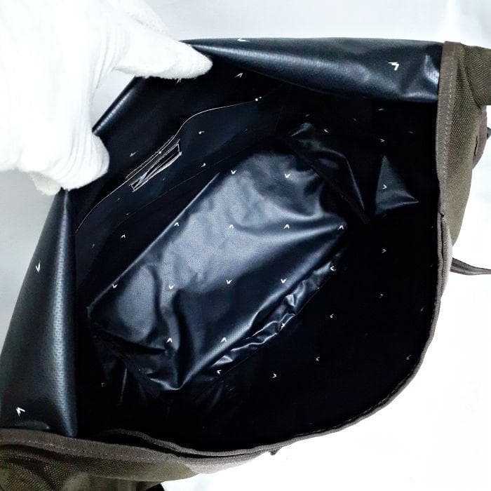 LARS ラーズ メッセンジャーバッグ - メルカリ