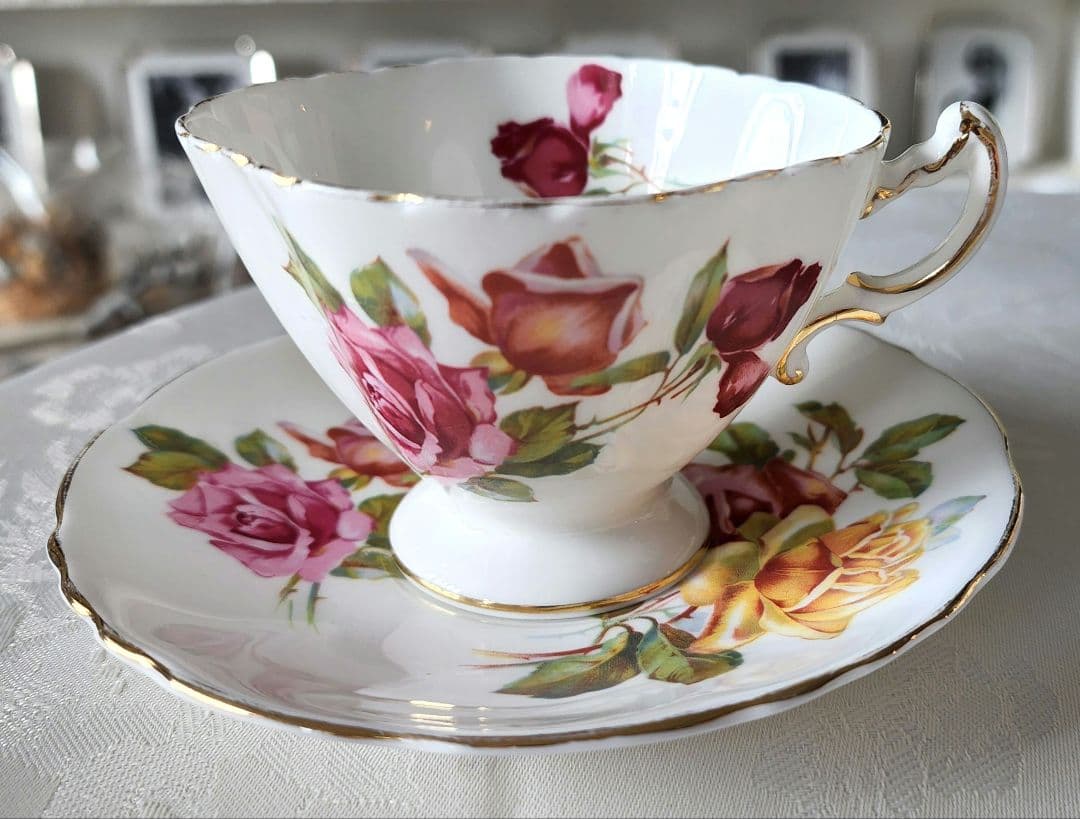 ハマースレイ I モーガンローズ カップ カップ＆ソーサー - メルカリ