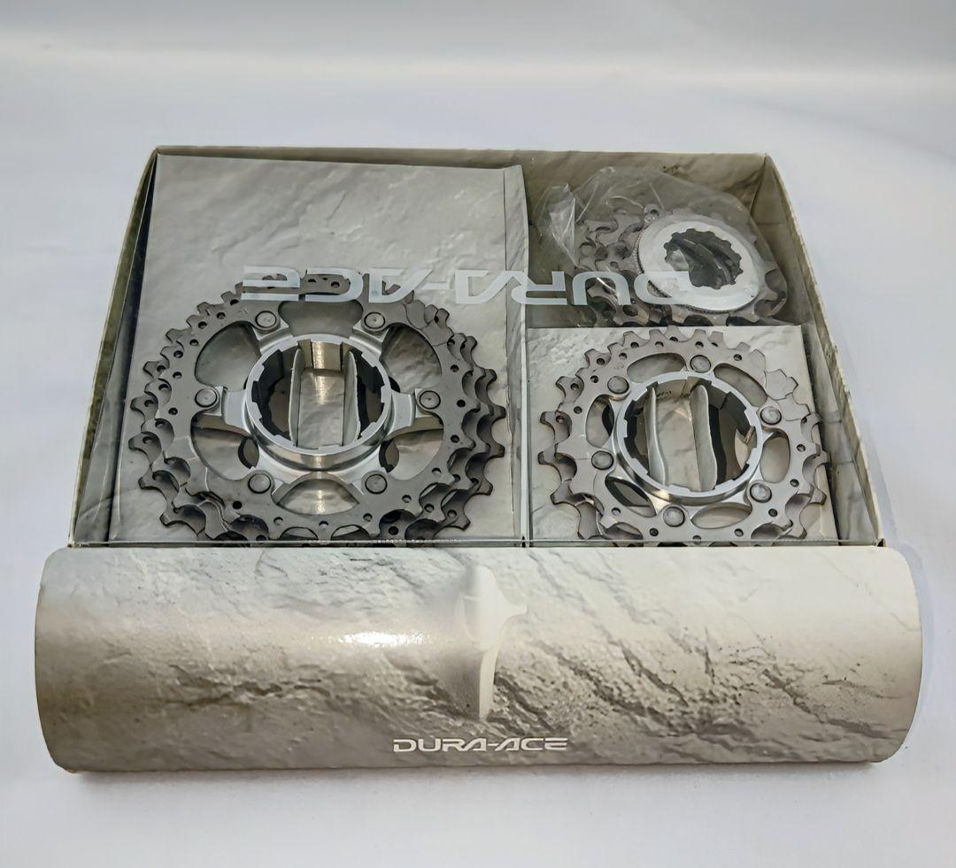 新品未使用】シマノデュラエースCS-7700スプロケット9s(チタン製3枚