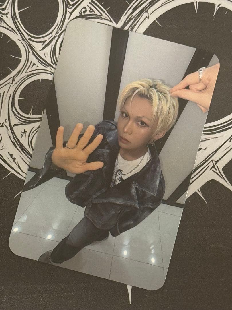 XLOV ヒョンRISING STAR トレカ - メルカリ