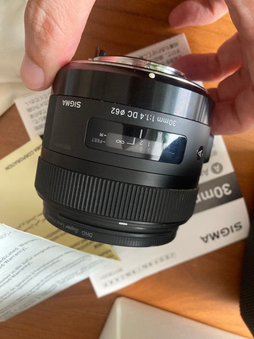 SIGMA 30mm F1.4 DC HSM レンズ　PENTAX Amazon.com : Sigma 30mm F1.4 Art DC HSM Lens for Pentax : Electronics