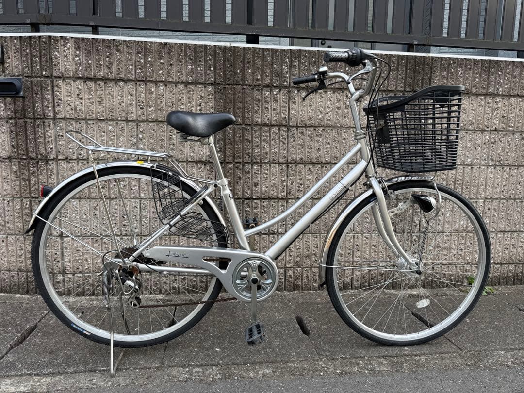 ママチャリ　27インチ　中古　6段ギア　引き取り限定 Yahoo!オークション - ママチャリ 自転車 27インチ 鍵付き 6段ギア 黒