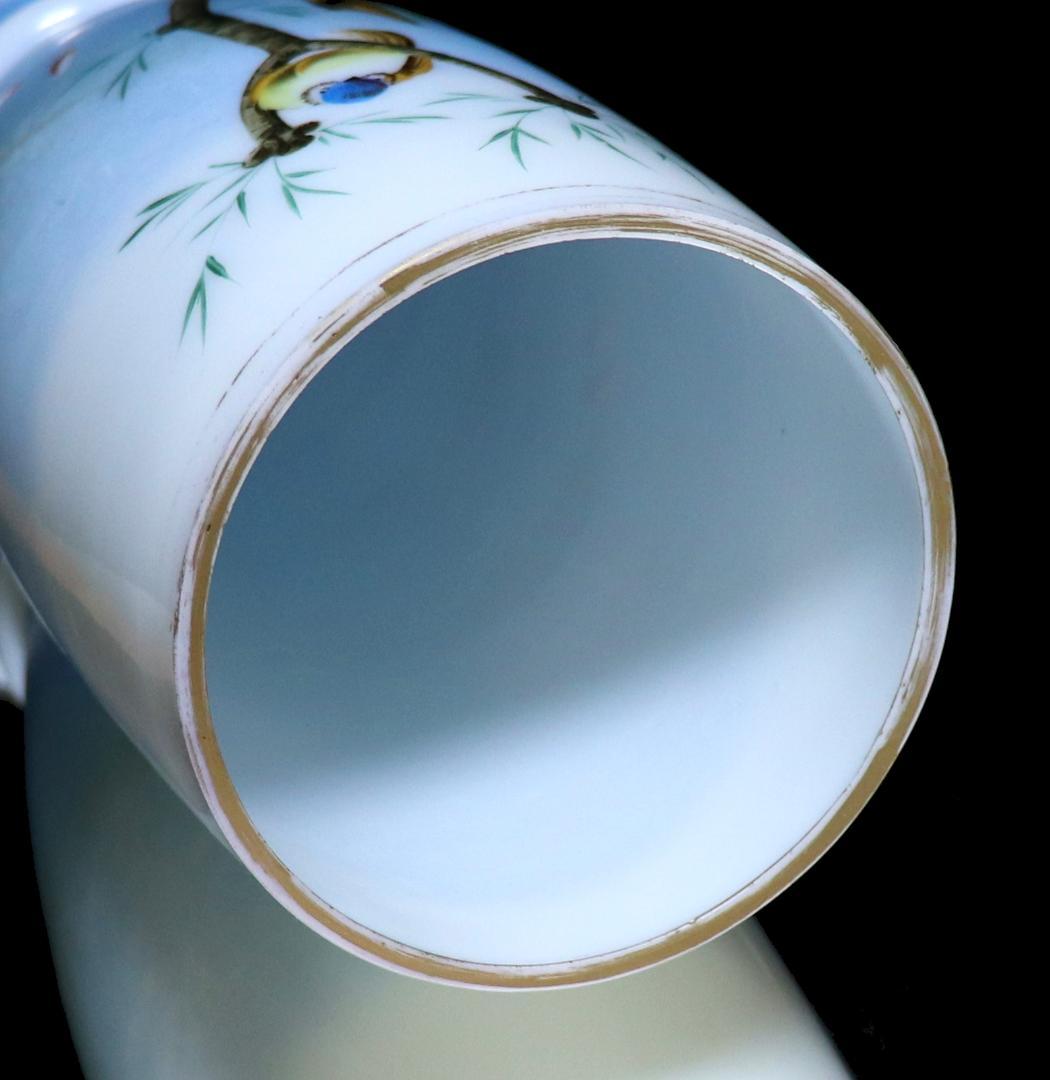 オールド・バカラ 極希少 31.3cm グラデーションオパーリンクリスタル製花瓶