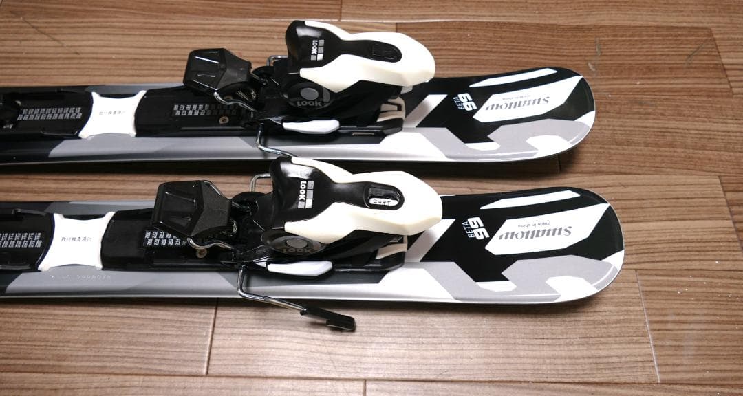 ☆ほぼ未使用品の極上品☆99cm☆ファンスキー☆ショートスキー