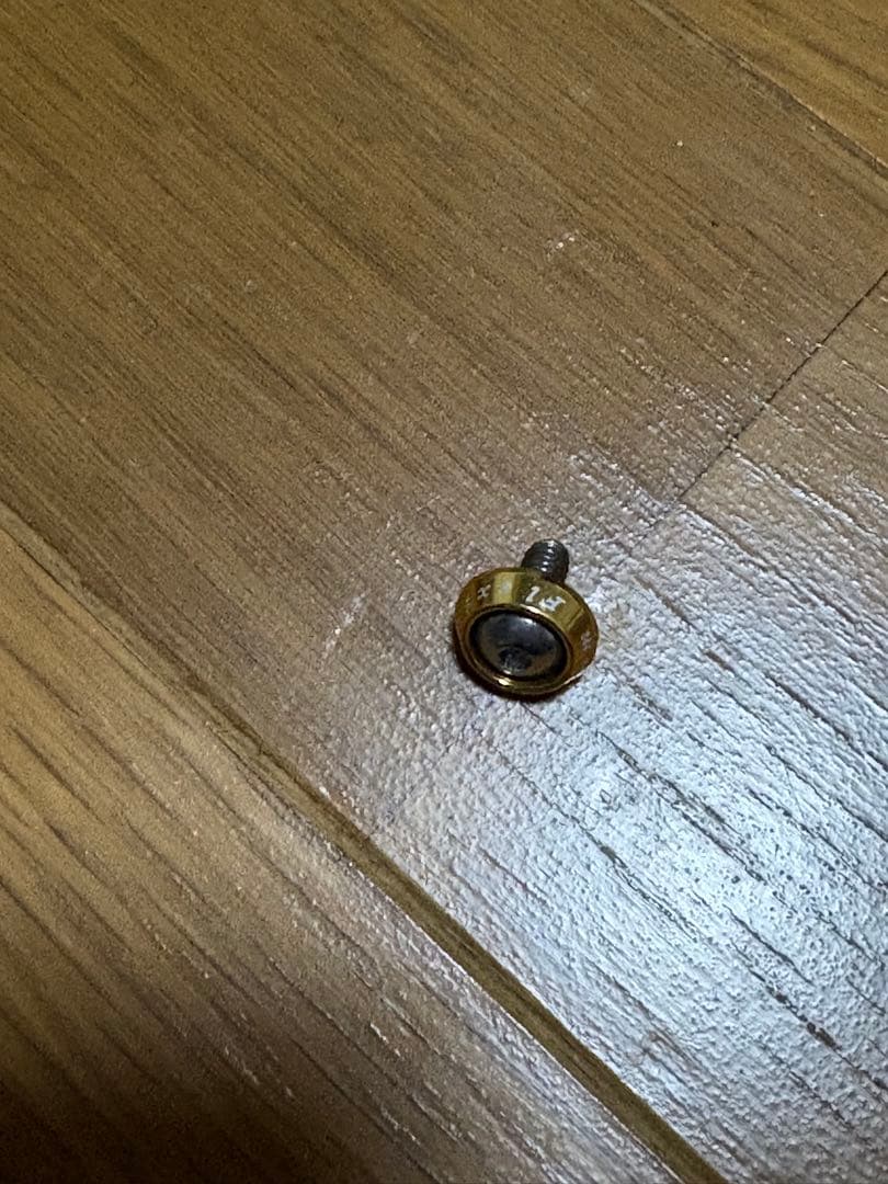 LIVRE F.V 50-55 ダイワ シマノS2スカート センターナット - メルカリ