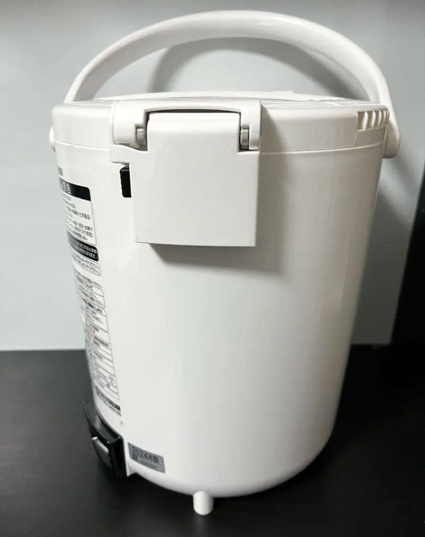 2024年製】ZOJIRUSHI スチーム式加湿器EE-RT35-WA - メルカリ