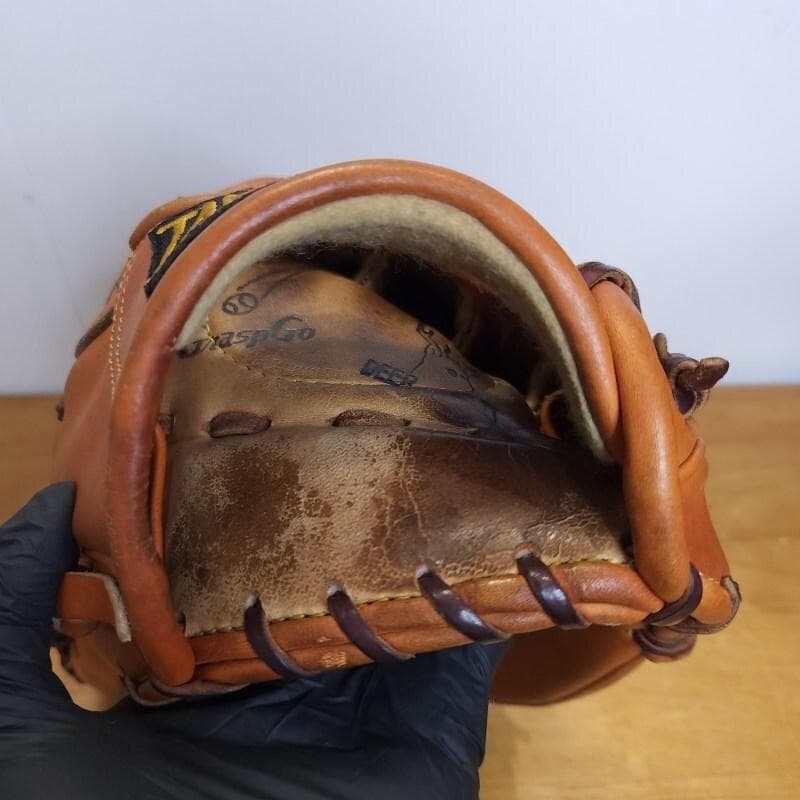 タマザワ 日本製 ヒーローシリーズ 平裏ディア 左投げ用 外野用 硬式